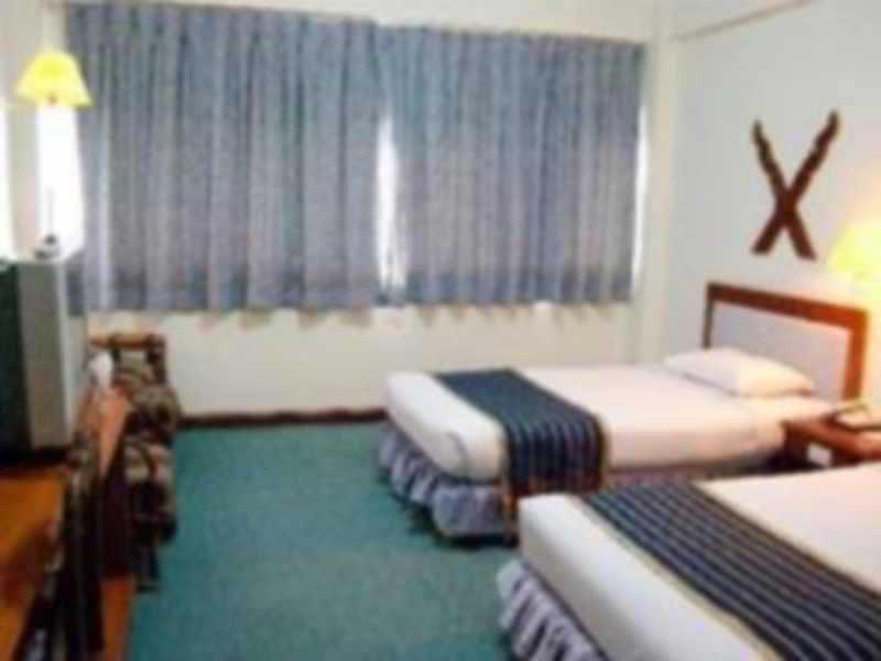 Maeyom Palace Hotel Phrae Exteriér fotografie